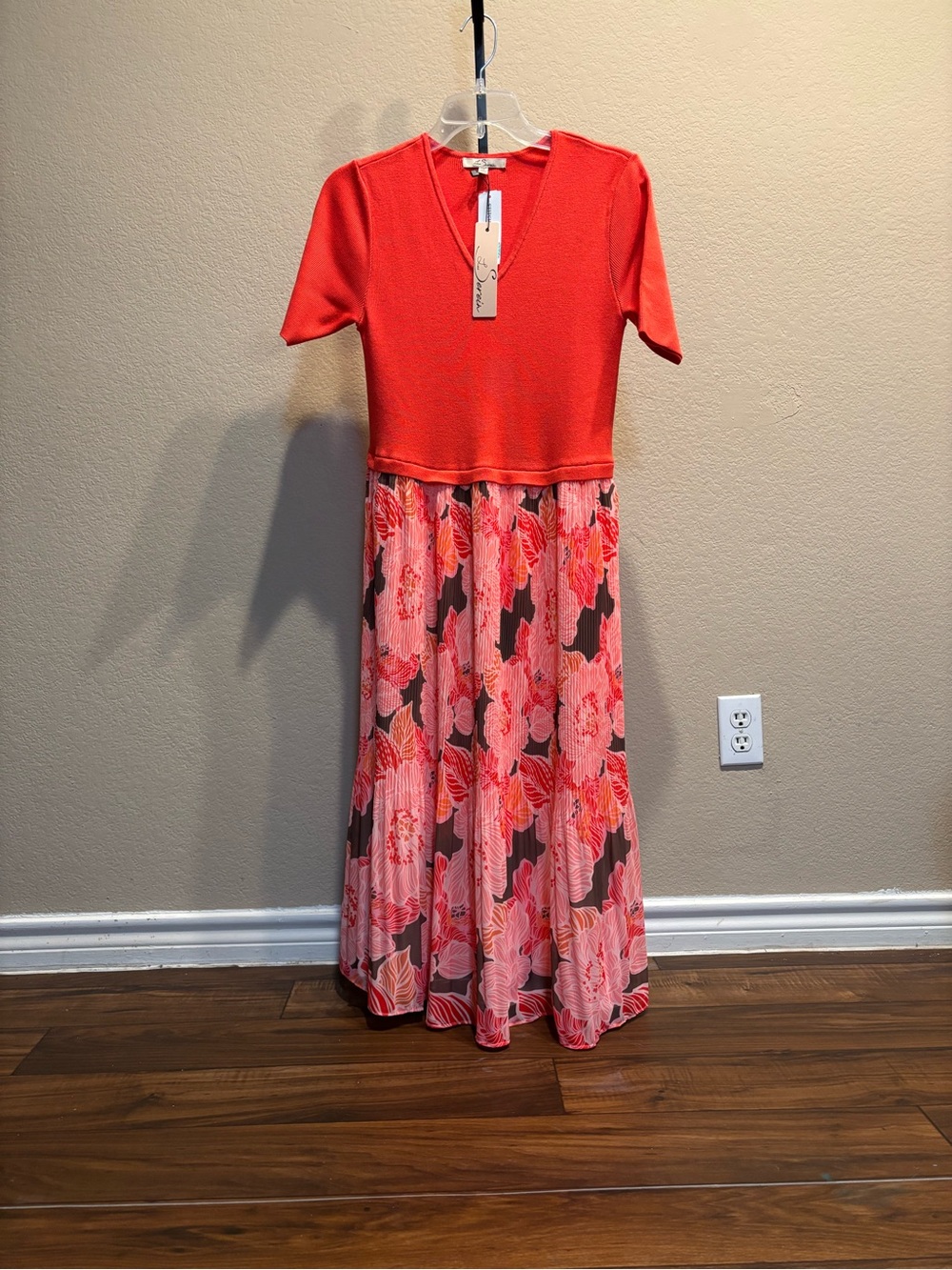 NWT - Women’s Coral Red Floral Maxi Dress with V-Neck